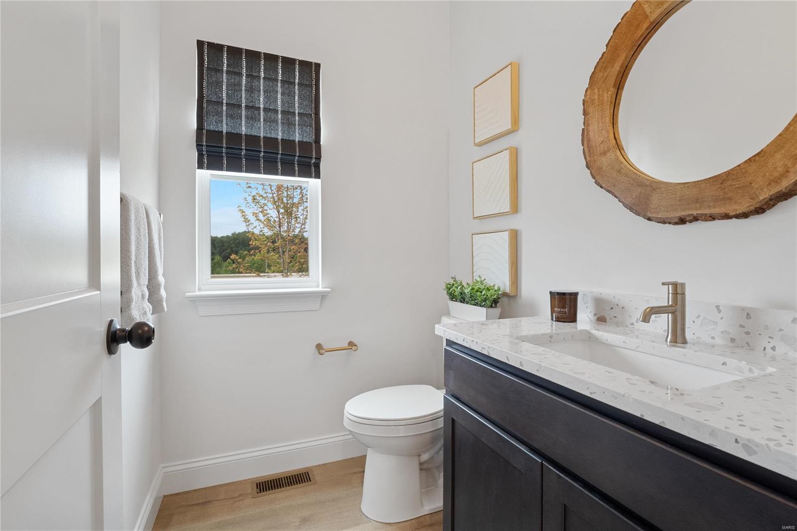 8001 Cotswald Trail Cottleville, MO 63304 - Photo 11 of 55