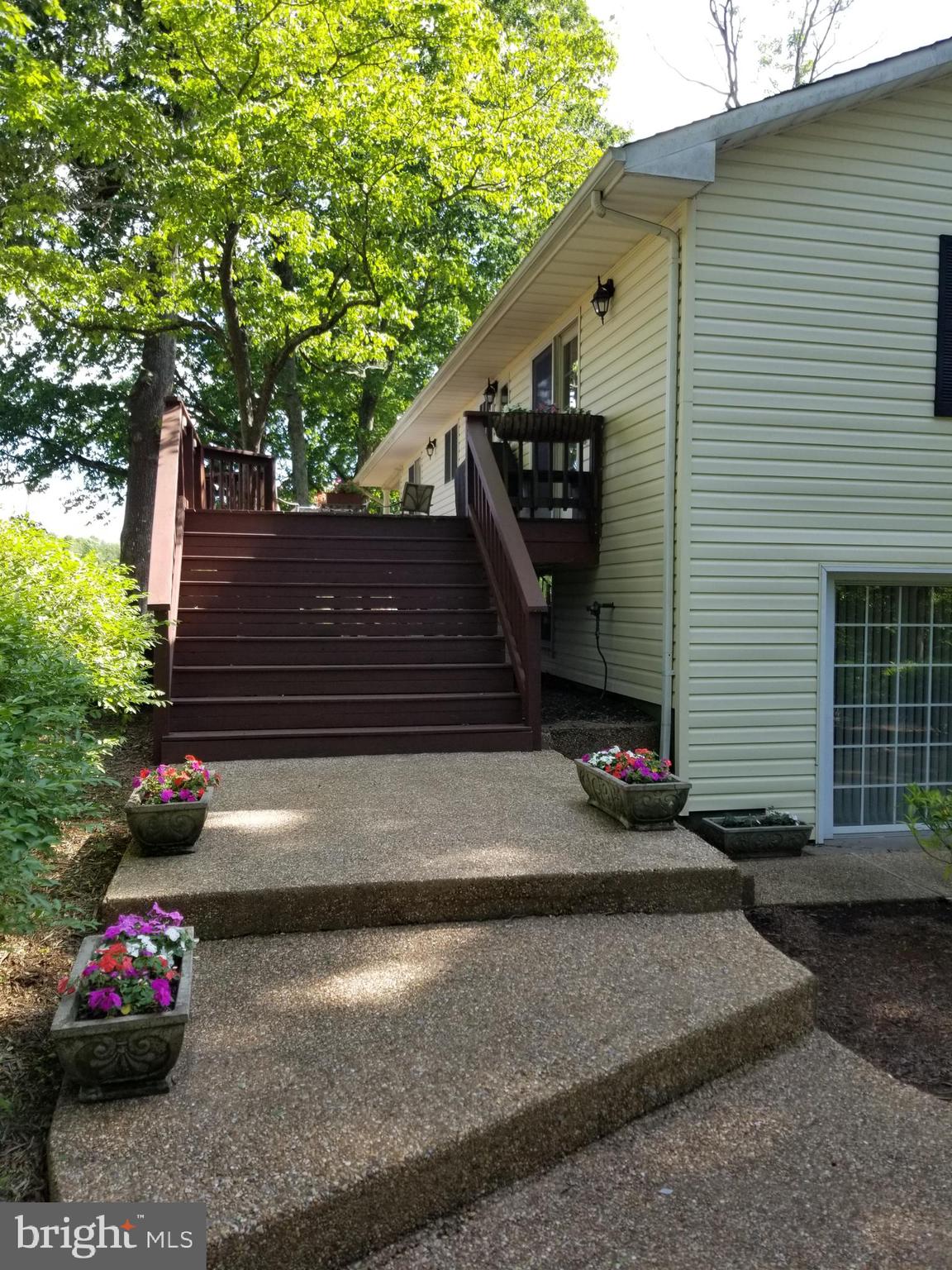 5925 Moore Road Marshall, VA 20115 - Photo 40 of 63 steps to deck