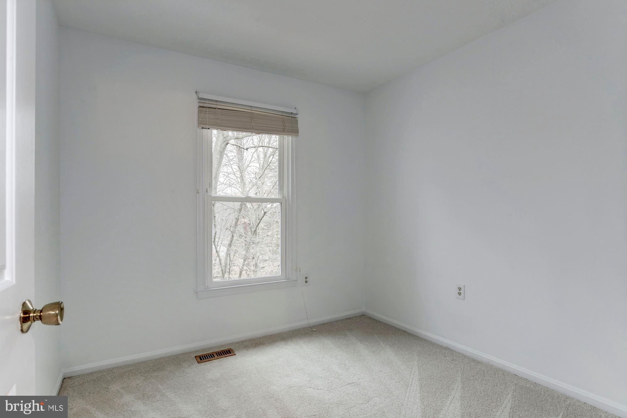 7340 Stream Way Springfield, VA 22152 - Photo 20 of 32 Gallery Image 20