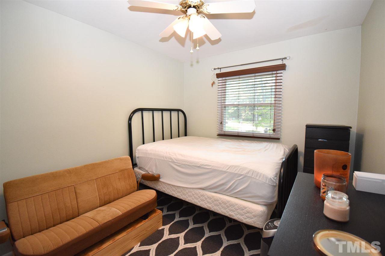 1301 Kelly Road Garner, NC 27529 - Photo 11 of 26 Gallery Image 11