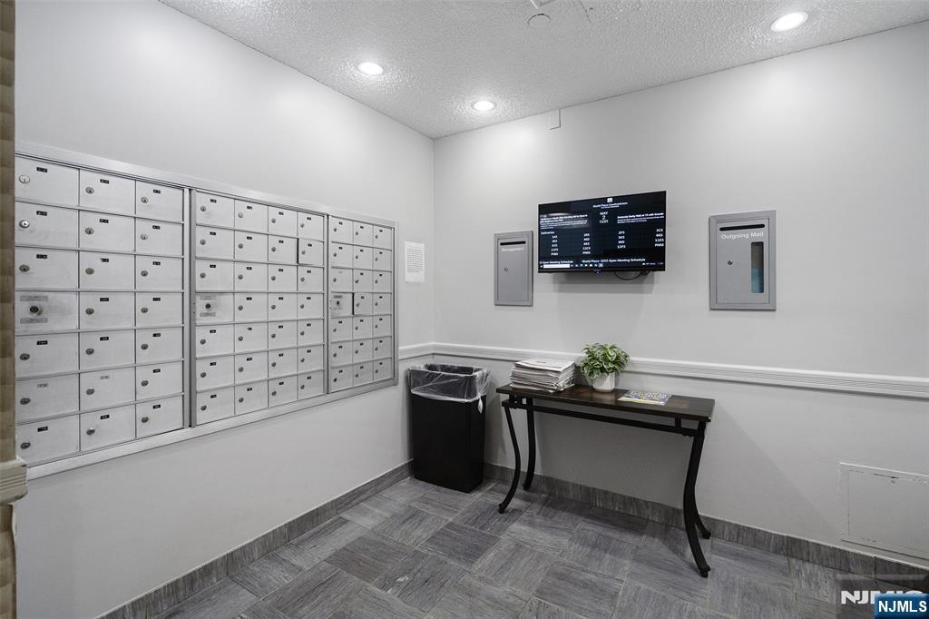 326 Prospect Avenue, Unit 5G Hackensack, NJ 07601 - Photo 6 of 24