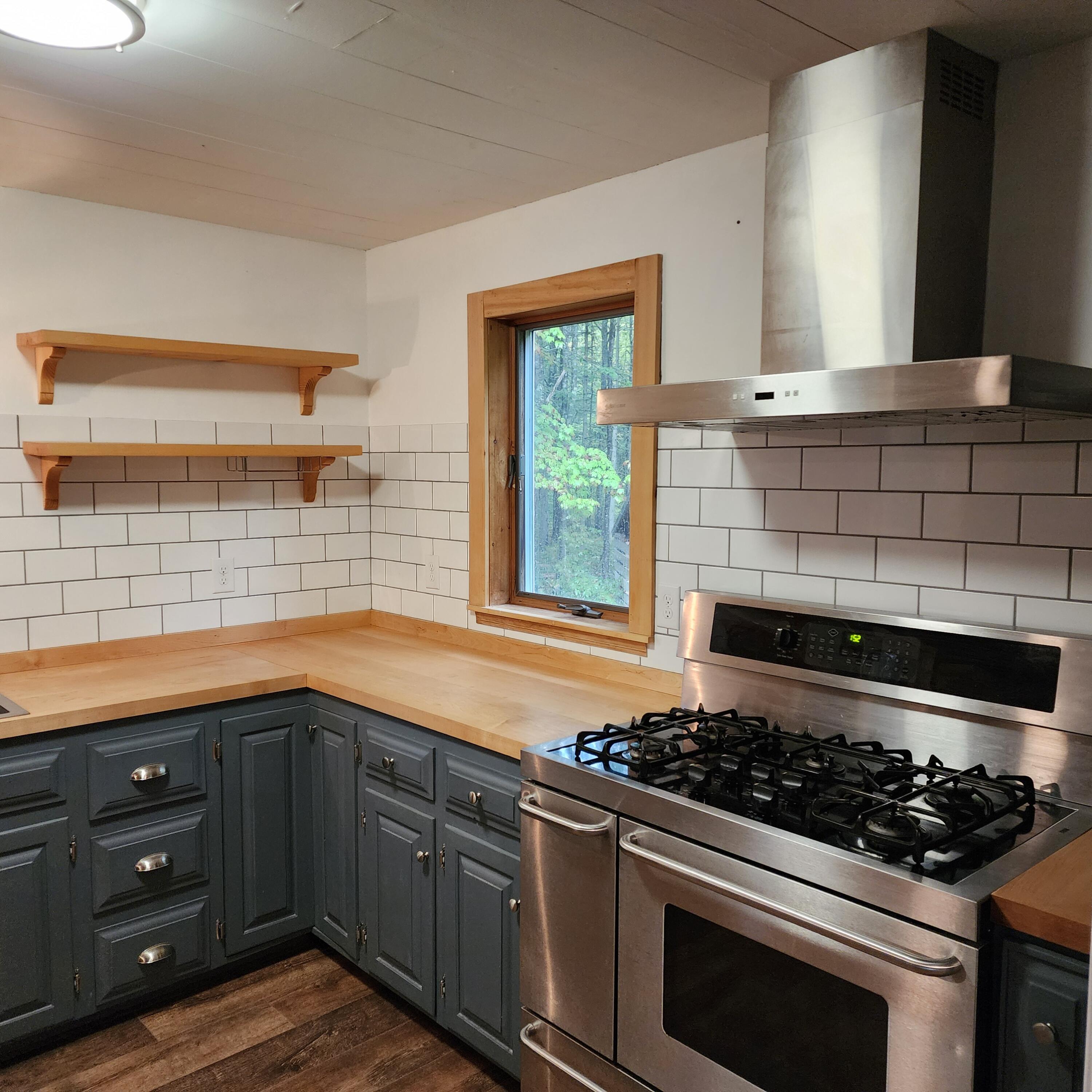 17 Frankfort Road Searsport, ME 04974 - Photo 4 of 60 2024-09-26 11.52.48