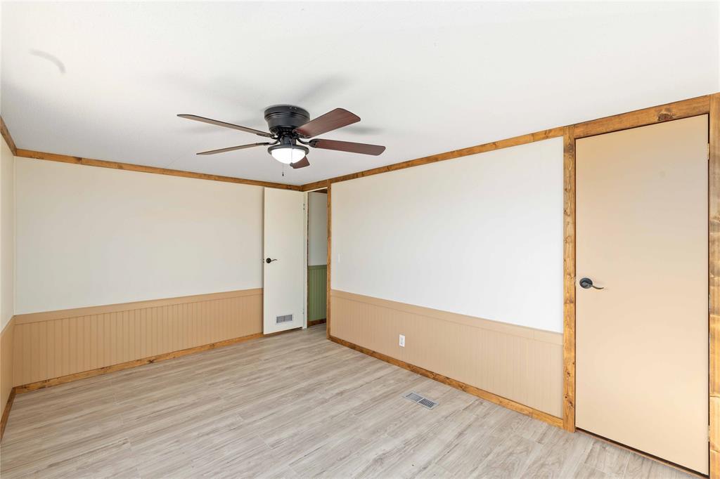 3393 Doe Trail Road Brownwood, TX 76801 - Photo 12 of 29 a view of an empty room