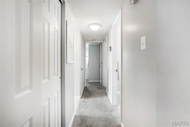 $139,900 | 4347 Chateau De Ville Drive, Unit G, St. Louis, MO 63129