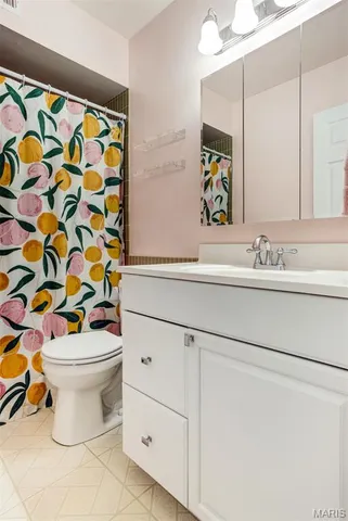 $139,900 | 4347 Chateau De Ville Drive, Unit G, St. Louis, MO 63129