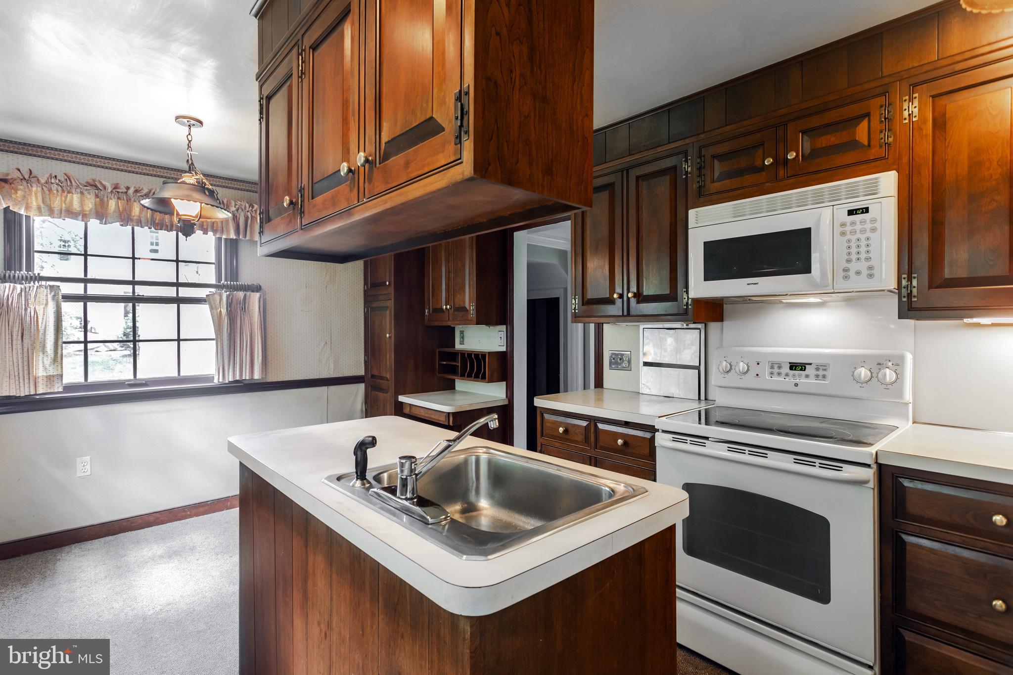 1312 Andover Road Wynnewood, PA 19096 - Photo 17 of 39 Gallery Image 17