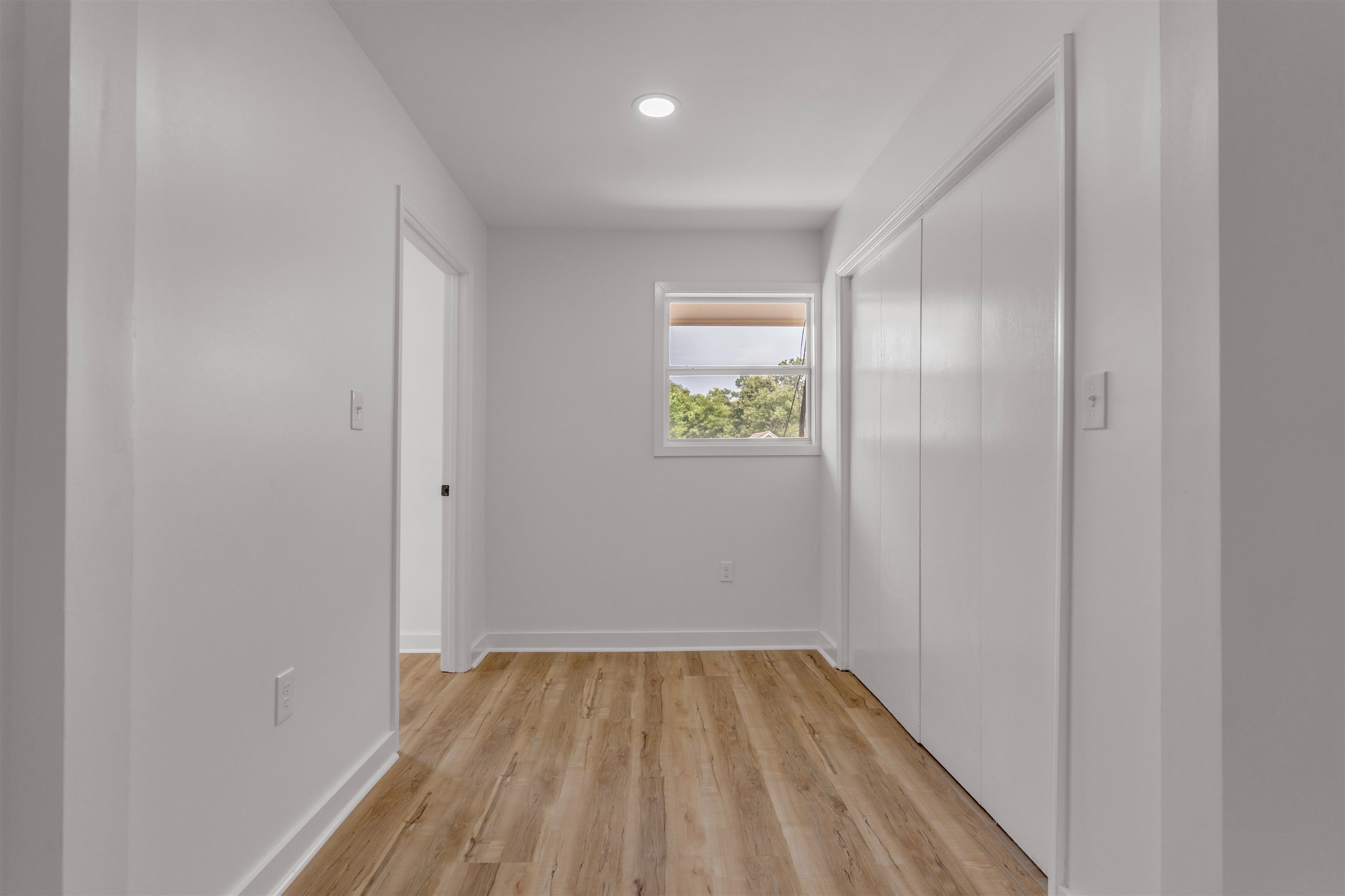815 Fisherville Road Collierville, TN 38017 - Photo 11 of 40 a view of an empty room and window