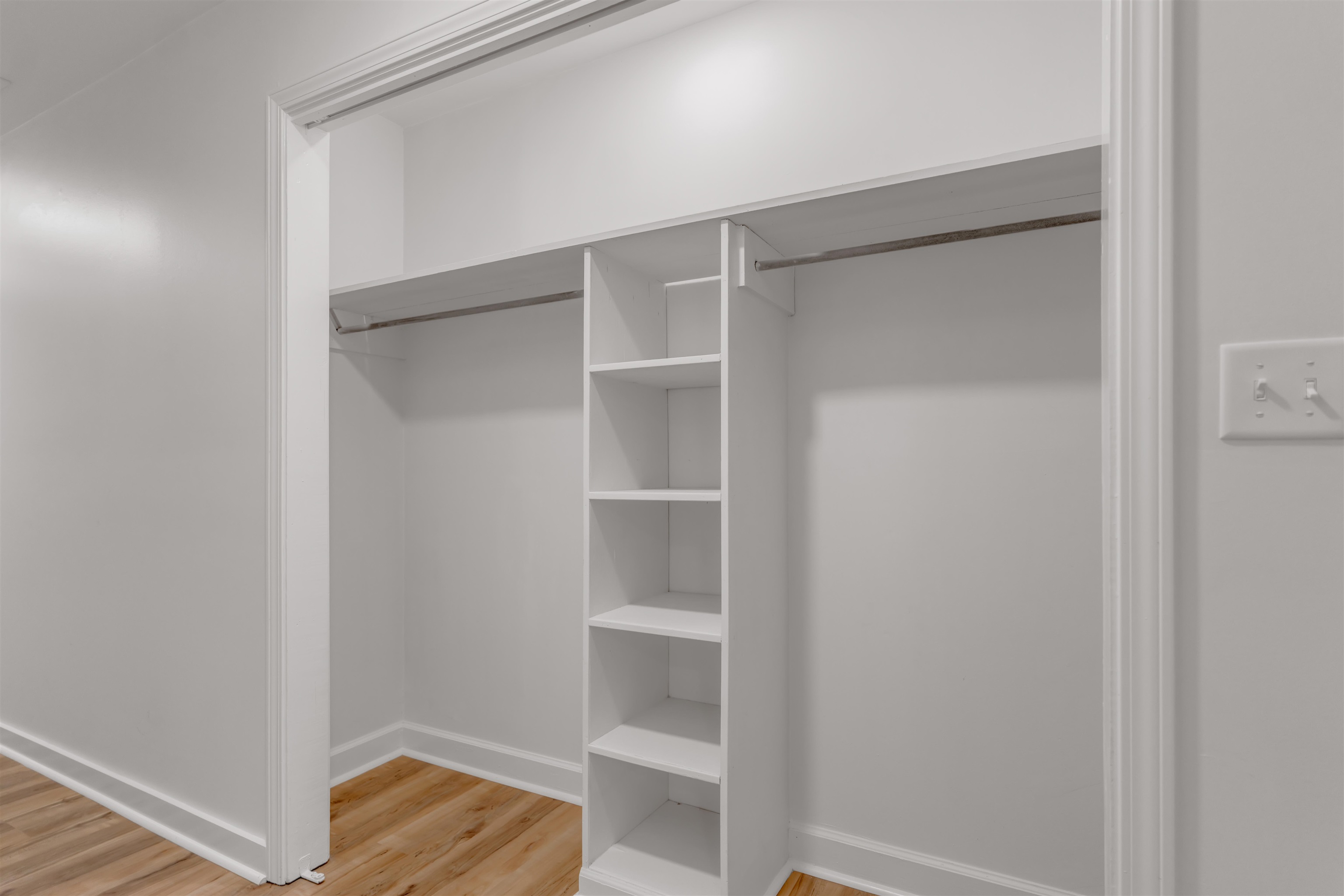 815 Fisherville Road Collierville, TN 38017 - Photo 21 of 40 a view of walk in closet with empty racks