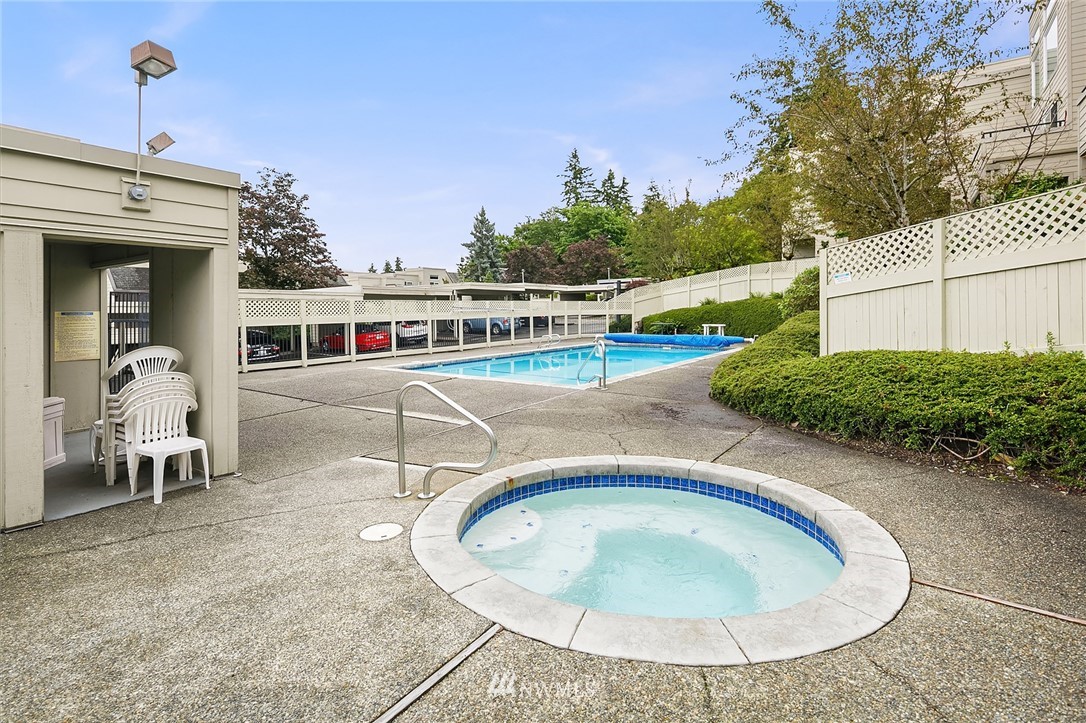 7407 Old Redmond Road, Unit 207 Redmond, WA 98052 - Photo 23 of 23 an outdoor view with a swimming pool