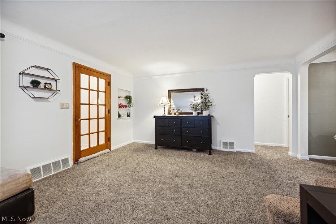 1103 Irene Road Lyndhurst, OH 44124 - Photo 4 of 29