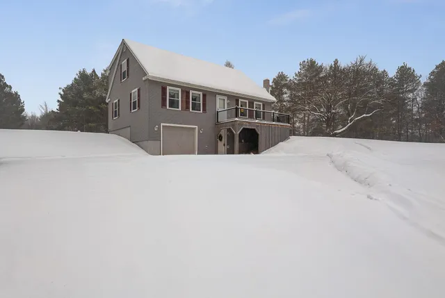$388,500 | 102 Bluebird Road, Williamstown, VT 05679
