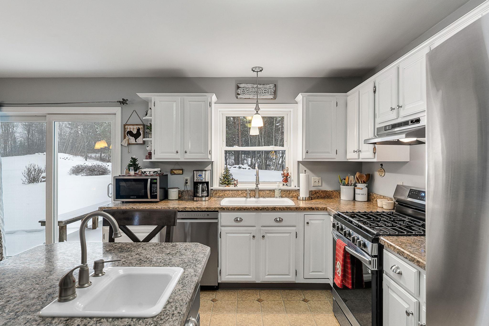 102 Bluebird Road Williamstown, VT 05679 - Photo 11 of 50