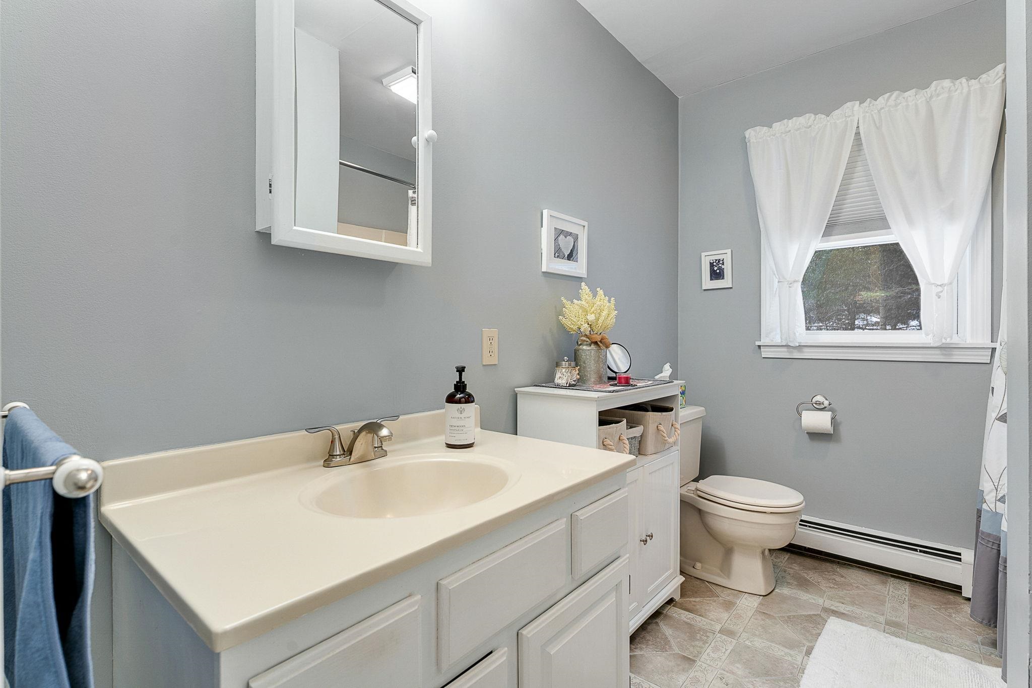 102 Bluebird Road Williamstown, VT 05679 - Photo 29 of 50