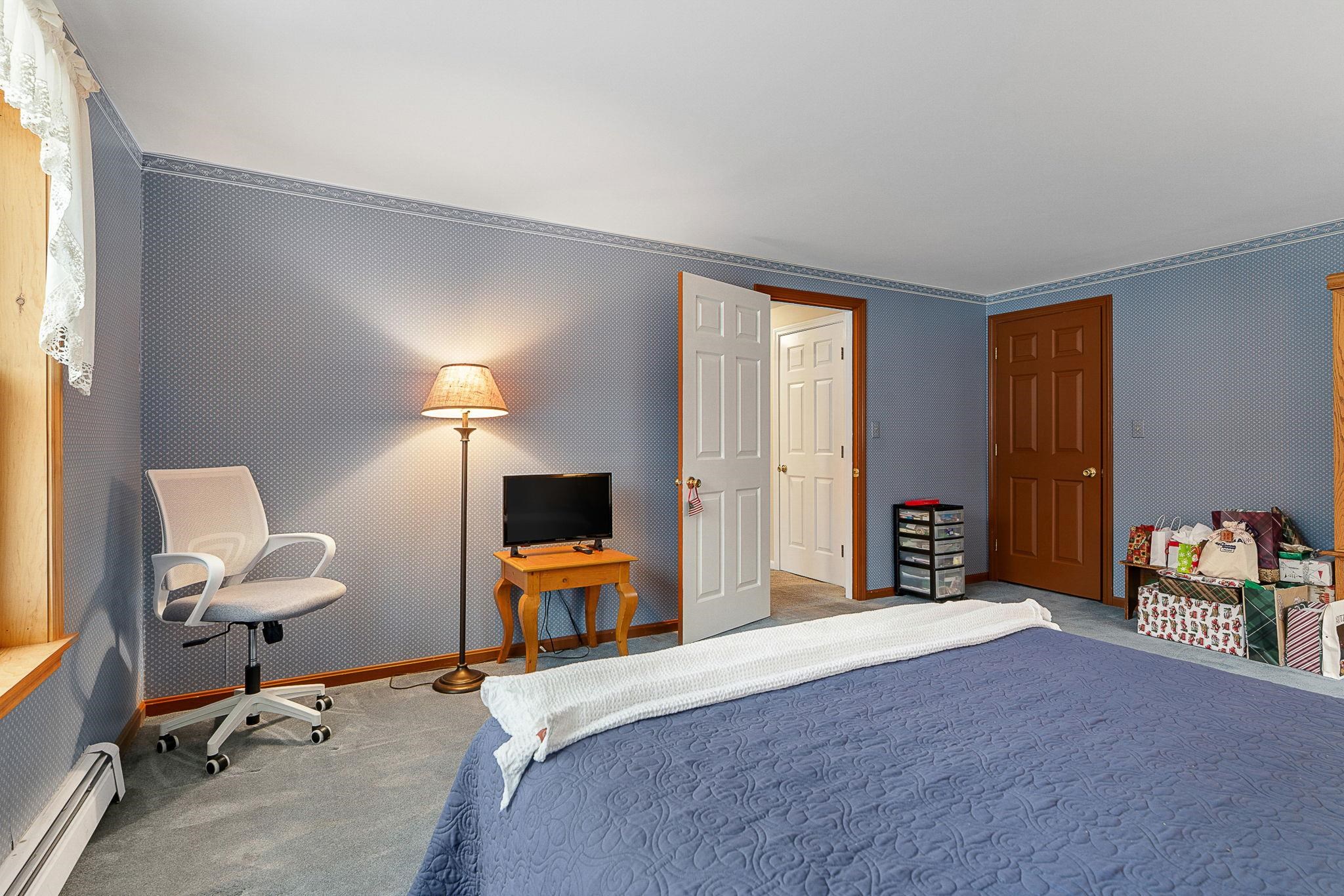 102 Bluebird Road Williamstown, VT 05679 - Photo 38 of 50