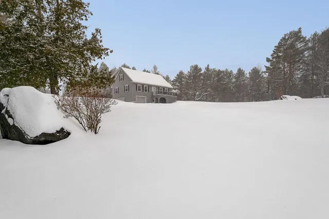 $388,500 | 102 Bluebird Road, Williamstown, VT 05679