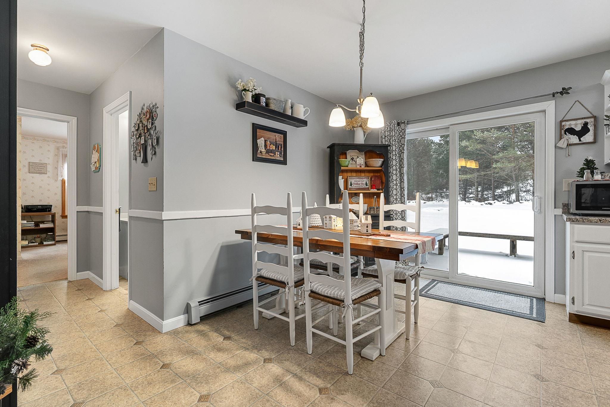 102 Bluebird Road Williamstown, VT 05679 - Photo 10 of 50