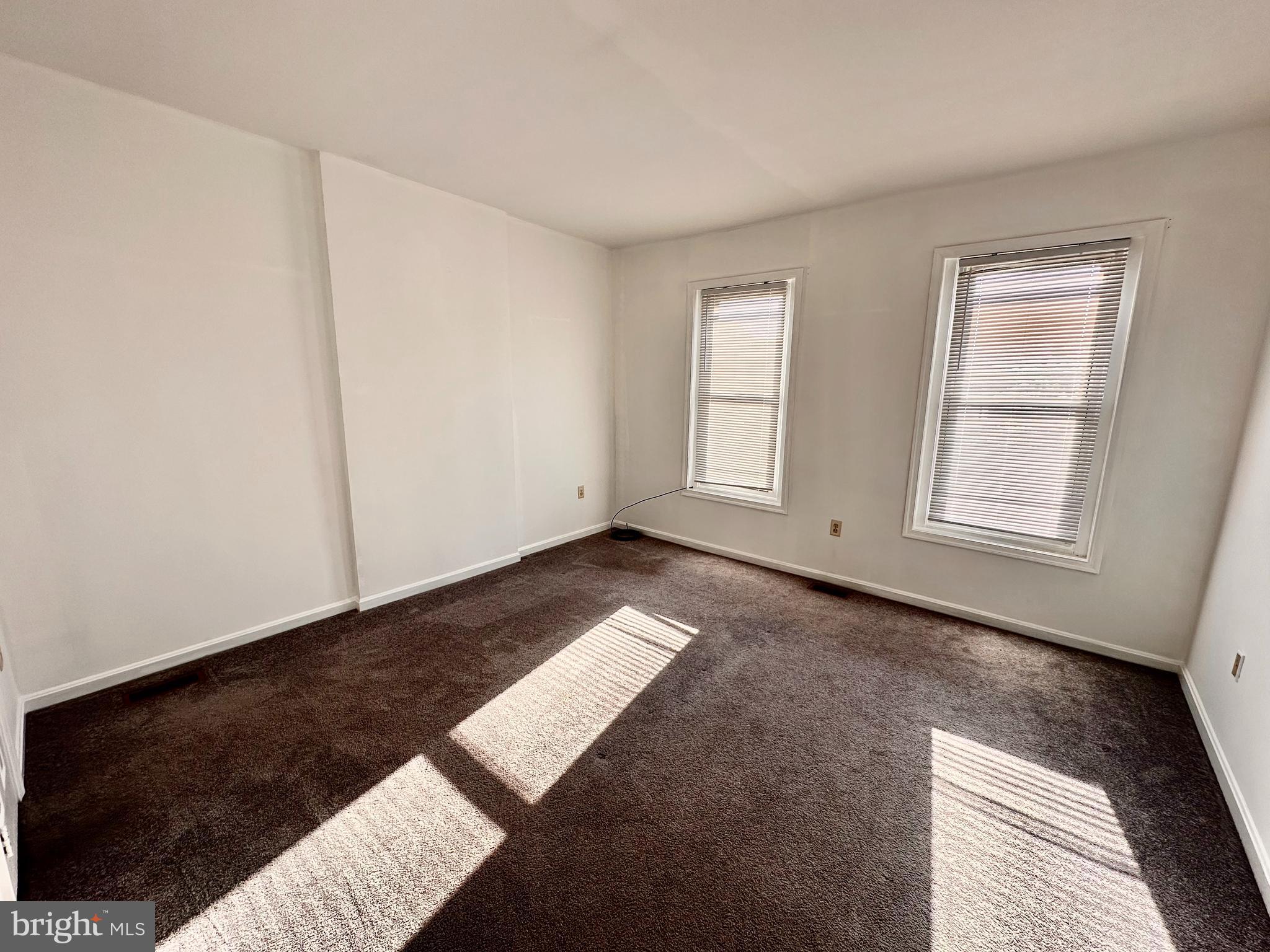 5227 Ridge Avenue Philadelphia, PA 19128 - Photo 13 of 17