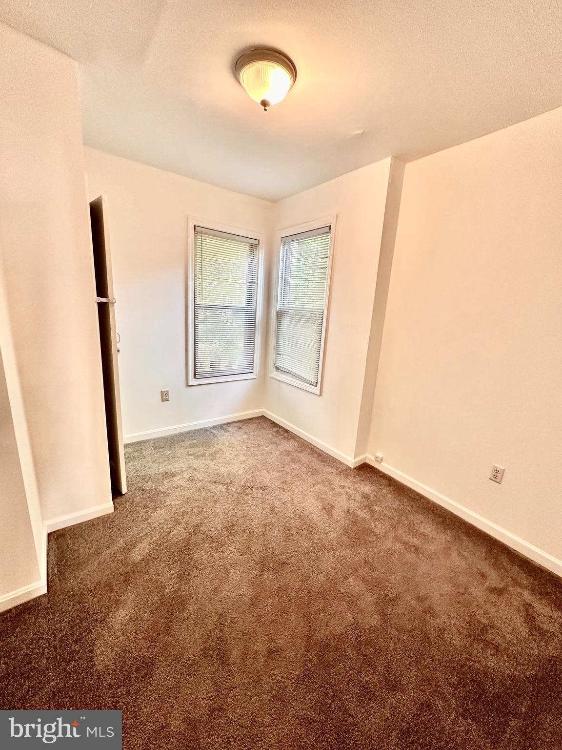 5227 Ridge Avenue Philadelphia, PA 19128 - Photo 16 of 17