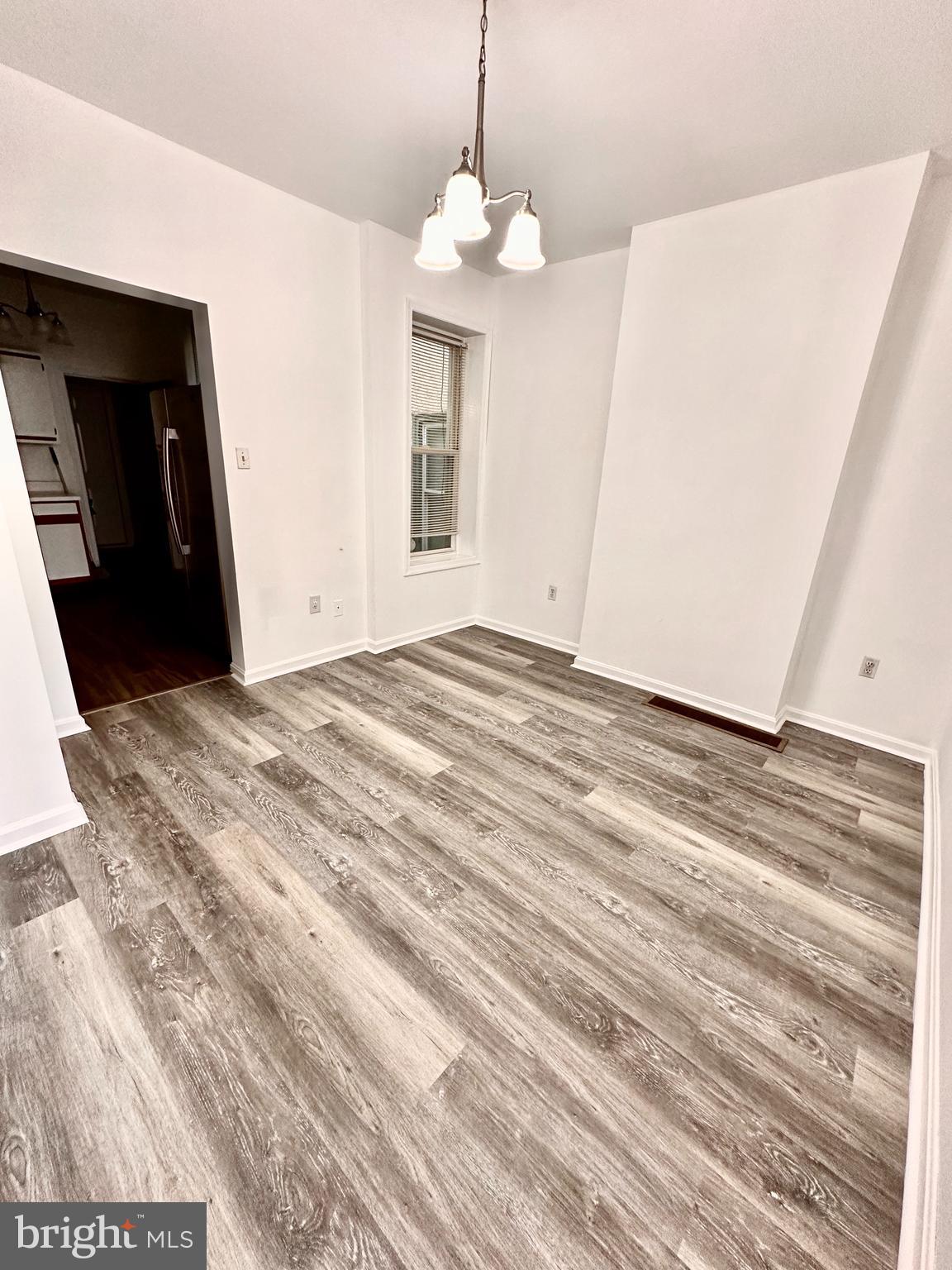 5227 Ridge Avenue Philadelphia, PA 19128 - Photo 6 of 17