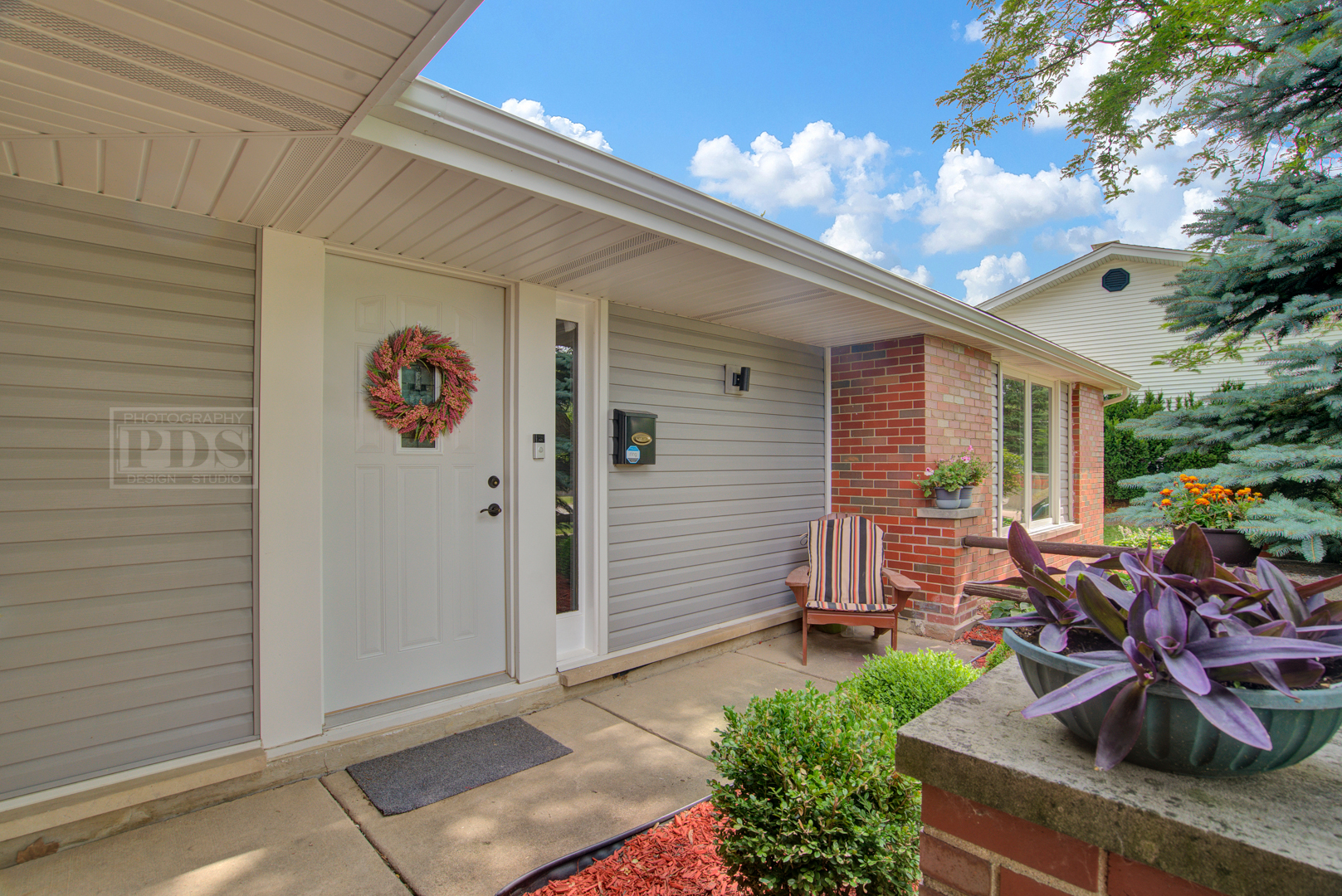 1340 Hassell Road Hoffman Estates, IL 60169 - Photo 3 of 49