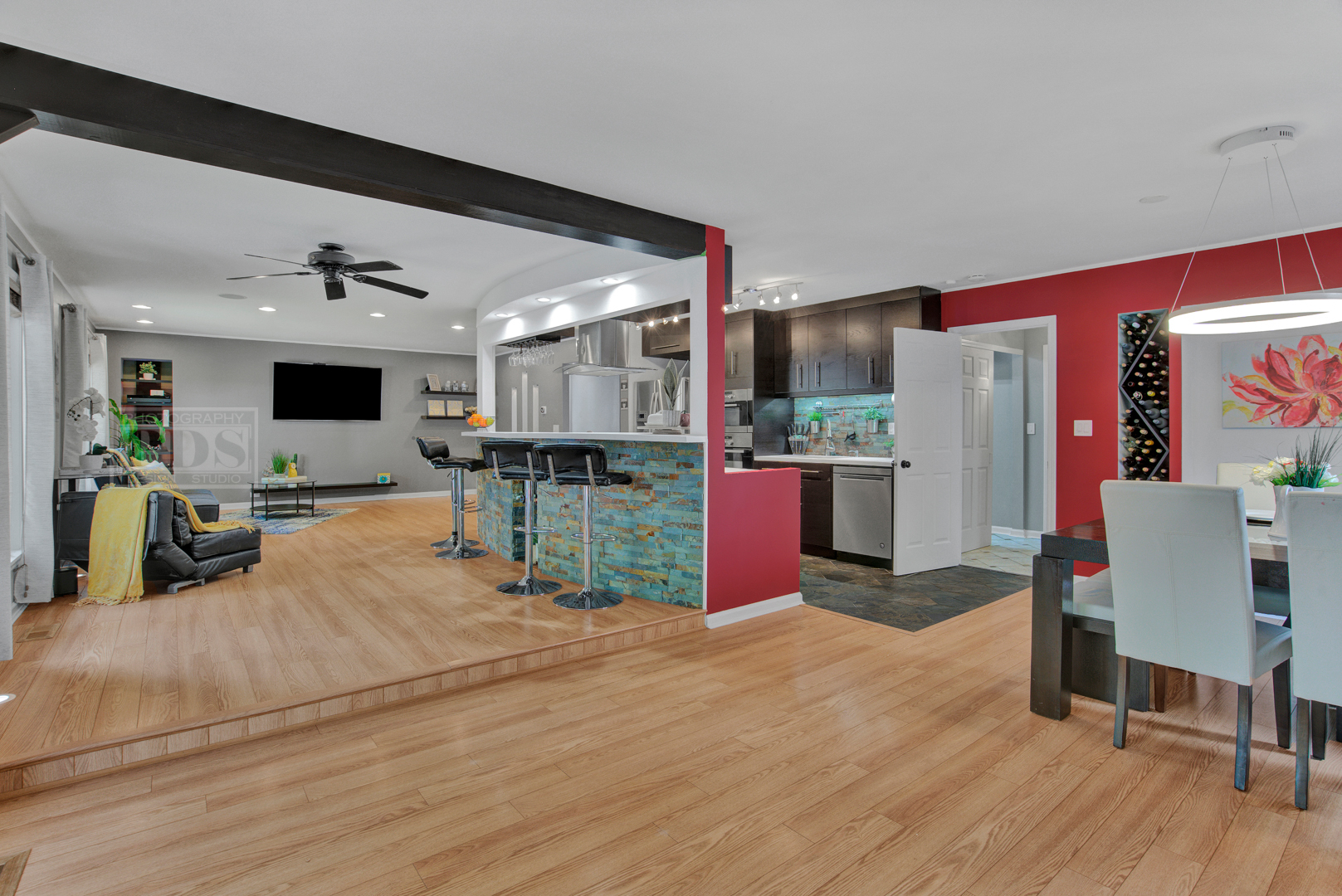 1340 Hassell Road Hoffman Estates, IL 60169 - Photo 25 of 49