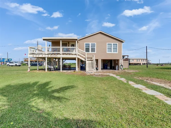 $240,860 | 914 Treaty Drive, Surfside Beach, TX 77541