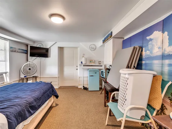 $240,860 | 914 Treaty Drive, Surfside Beach, TX 77541