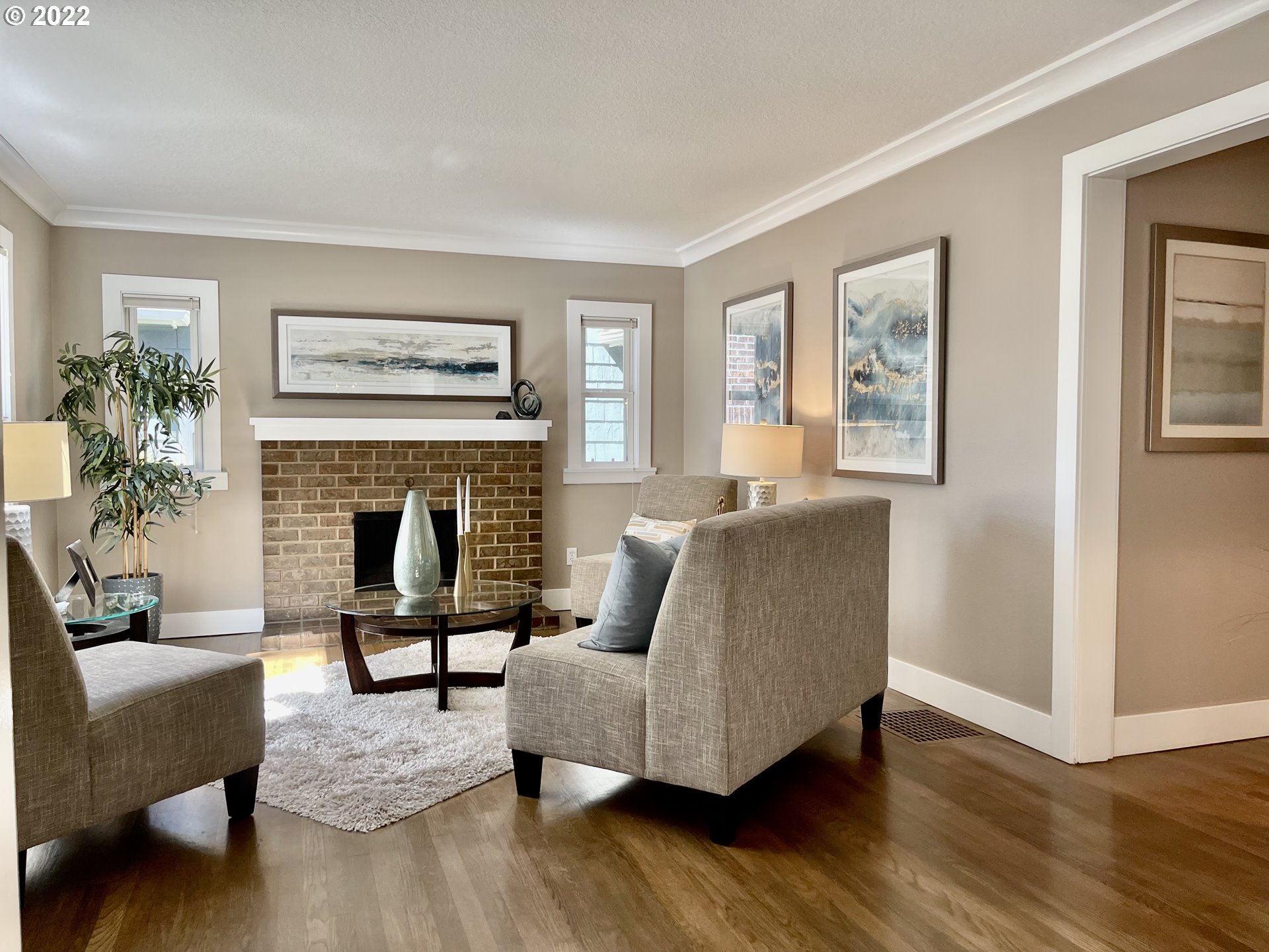 7136 North Chase Avenue Portland, OR 97217 - Photo 4 of 26 a living room with furniture and a fireplace