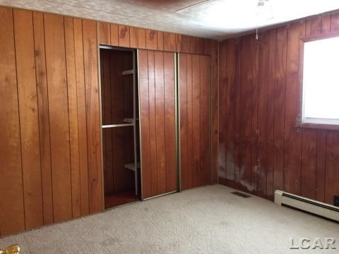 7271 West Cadmus Road Adrian, MI 49221 - Photo 8 of 13 31231919-7.JPG