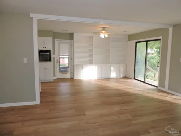 $1,600 | 3641 Cherry Laurel Drive, Pensacola, FL 32504