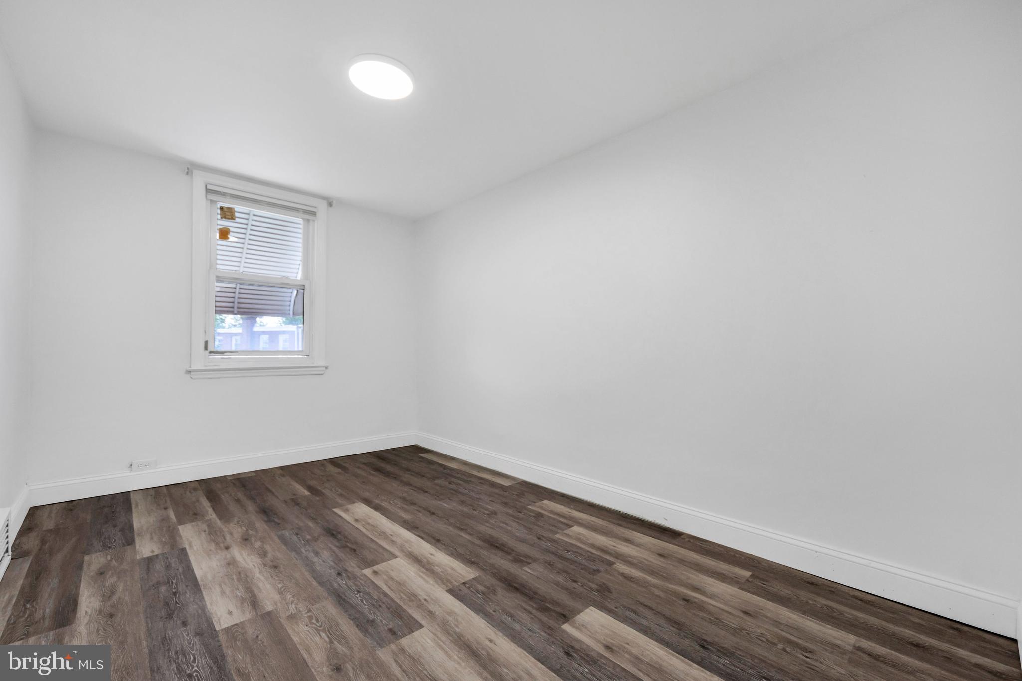 312 Golf Road Darby, PA 19023 - Photo 20 of 27 wooden floor in a room