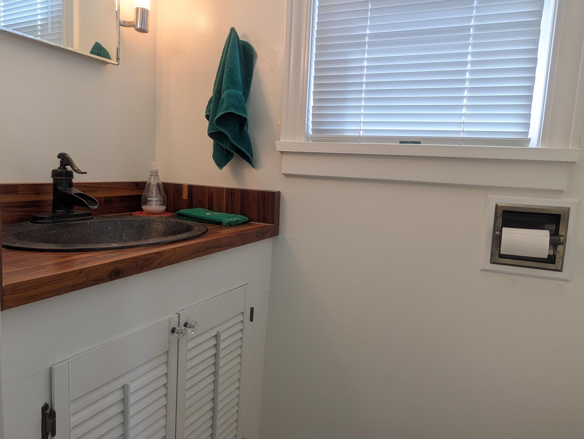 1415 South Shore Drive Delavan, WI 53115 - Photo 13 of 20 Half Bath