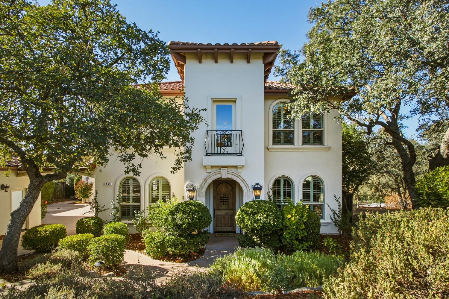159 Red Ridge Court Folsom, CA 95630 - Photo 1 of 77 Gallery Image 1