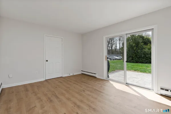 $299,900 | 1 Barrington Drive, Unit B, Wethersfield, CT 06109