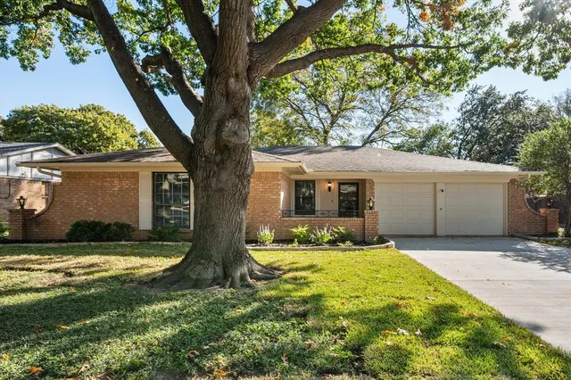 $320,000 | 2008 Chalice Road, Arlington, TX 76014