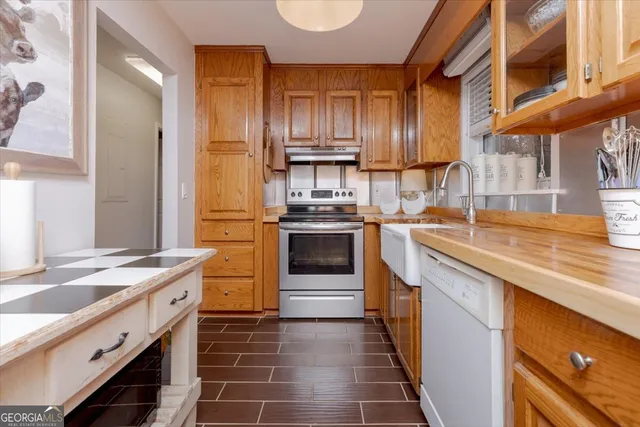 $350,000 | 150 Moss Oaks Road, Perry, GA 31069