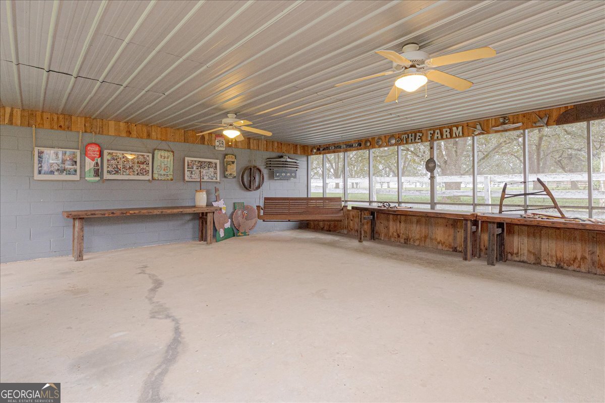 150 Moss Oaks Road Perry, GA 31069 - Photo 48 of 51 an empty room with windows