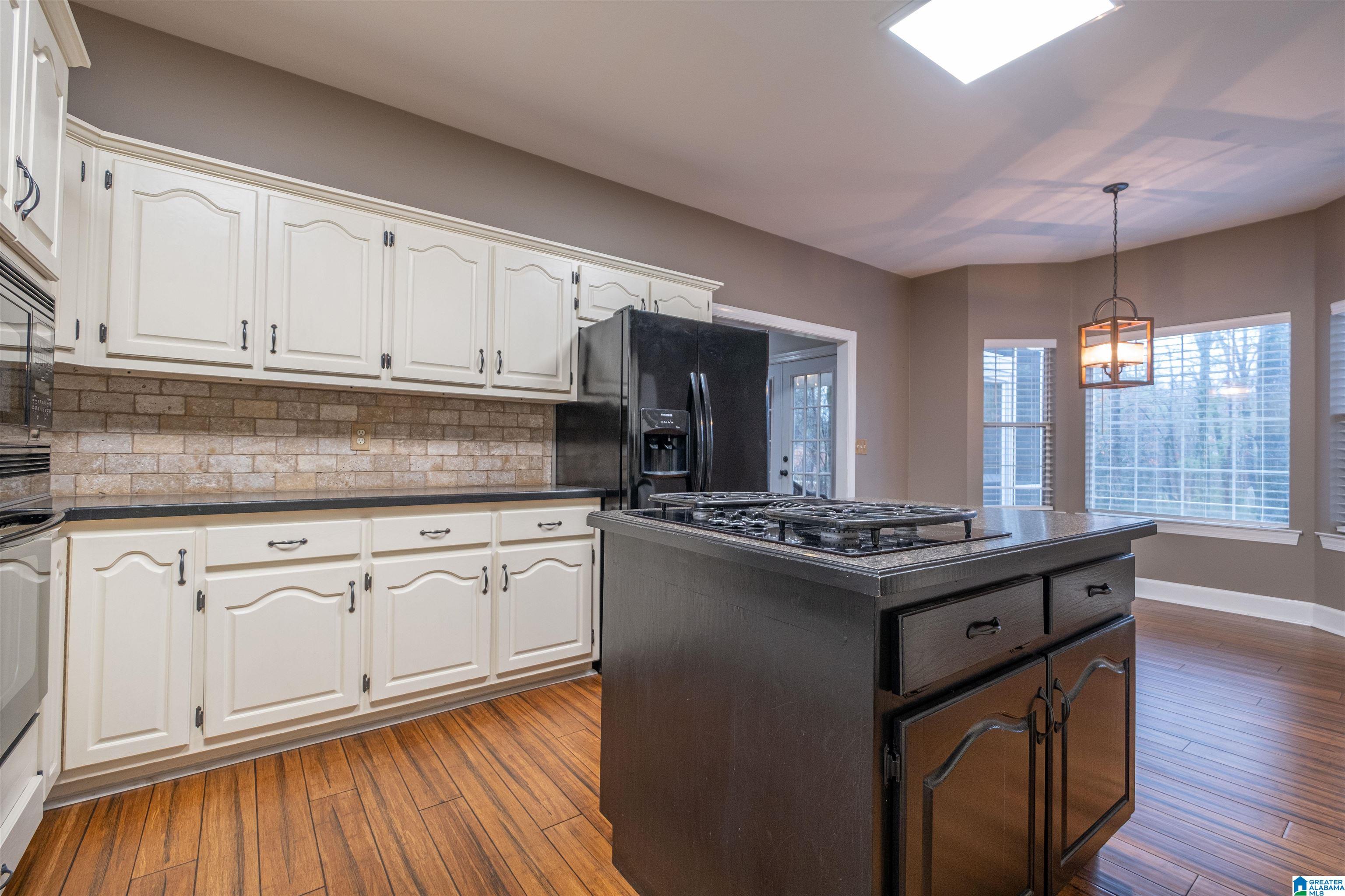 313 Chestnut Lane Alabaster, AL 35007 - Photo 16 of 60