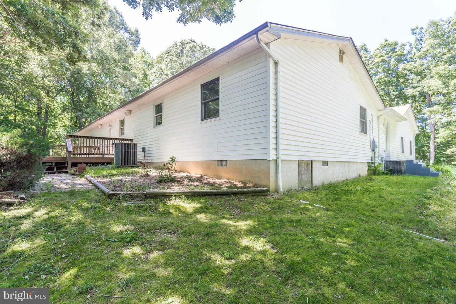 42420 Medleys Neck Road Leonardtown, MD 20650 - Photo 27 of 30 Exterior (Rear)