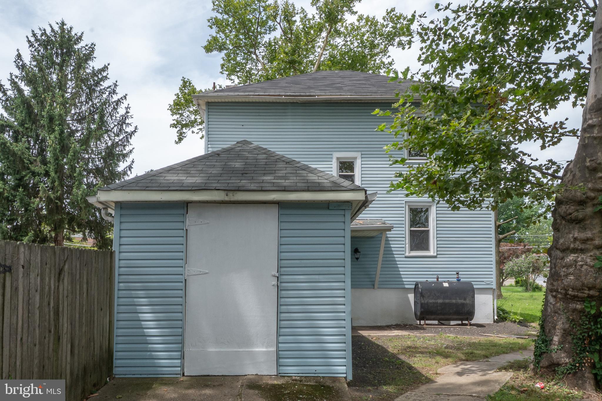 1052 Pennington Road Ewing, NJ 08618 - Photo 27 of 29