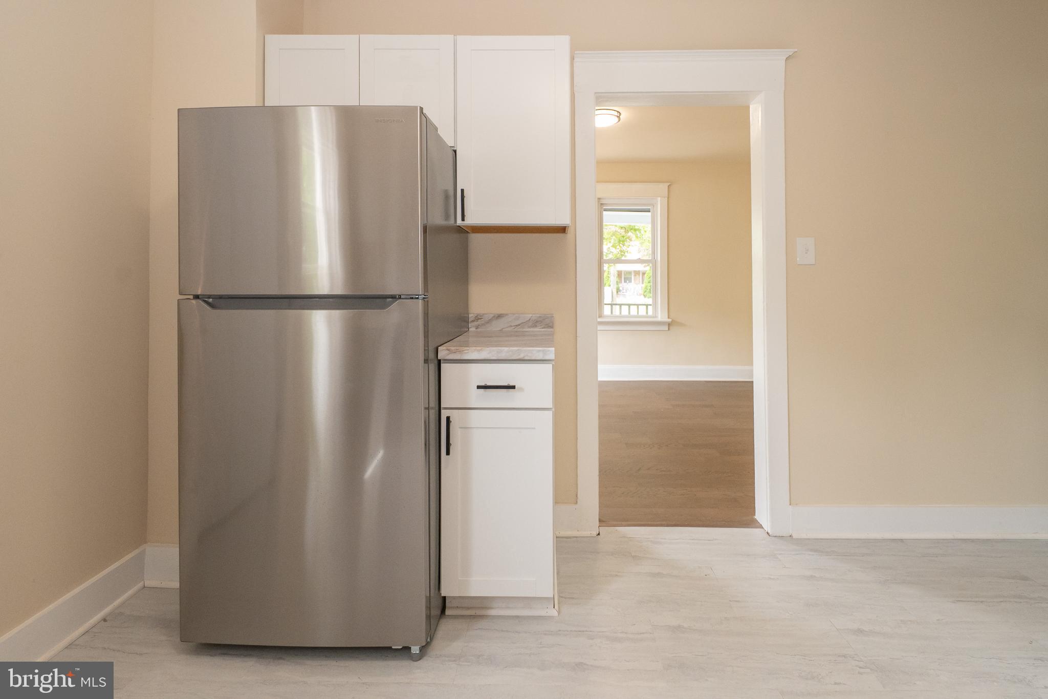 1052 Pennington Road Ewing, NJ 08618 - Photo 9 of 29