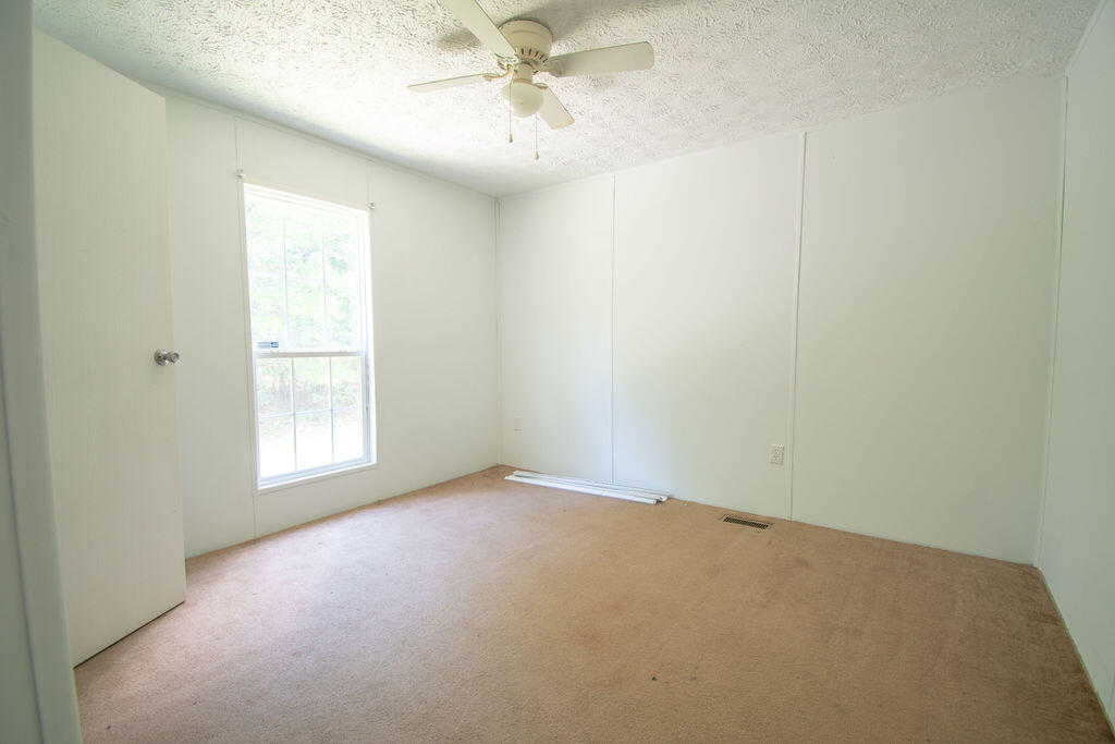 417 Old Bell Road Aiken, SC 29801 - Photo 16 of 35