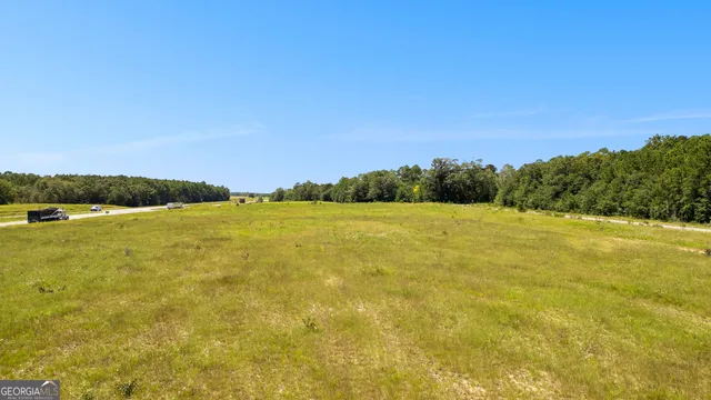 a view of yard with ocean view