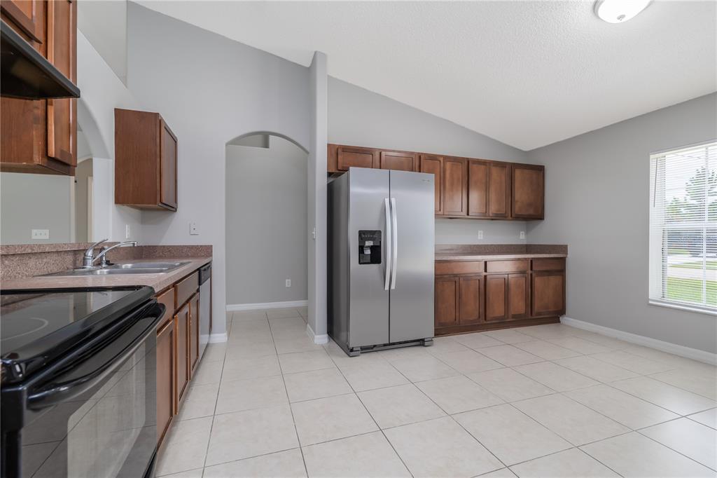 4 Princess Ruth Lane Palm Coast, FL 32164 - Photo 10 of 25