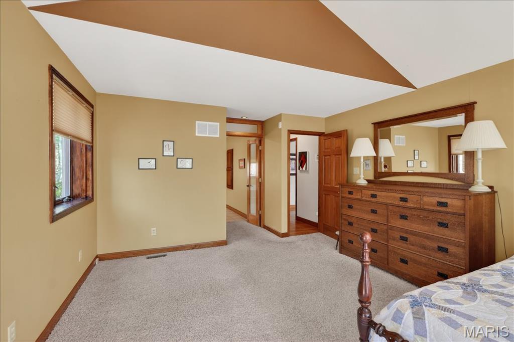 19463 Babler Forest Road Chesterfield, MO 63005 - Photo 15 of 40