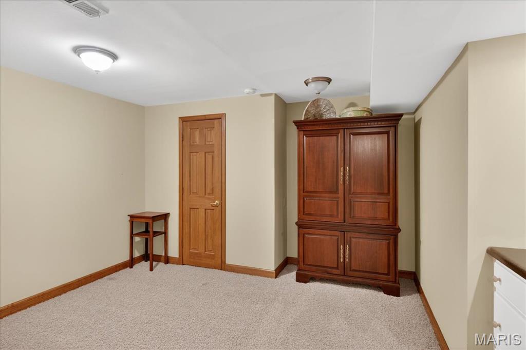 19463 Babler Forest Road Chesterfield, MO 63005 - Photo 19 of 40