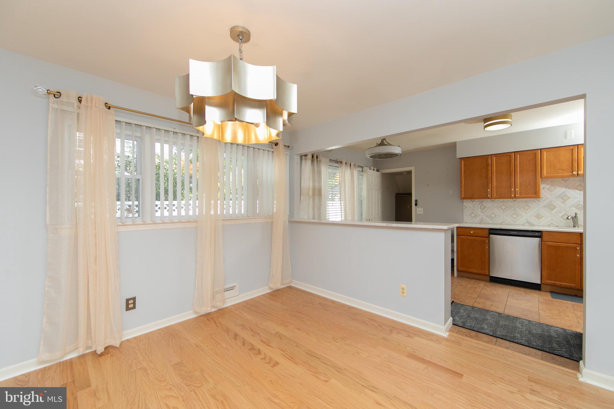 314 Covered Bridge Road Cherry Hill, NJ 08034 - Photo 7 of 30 Dining Room/Wood Flooring