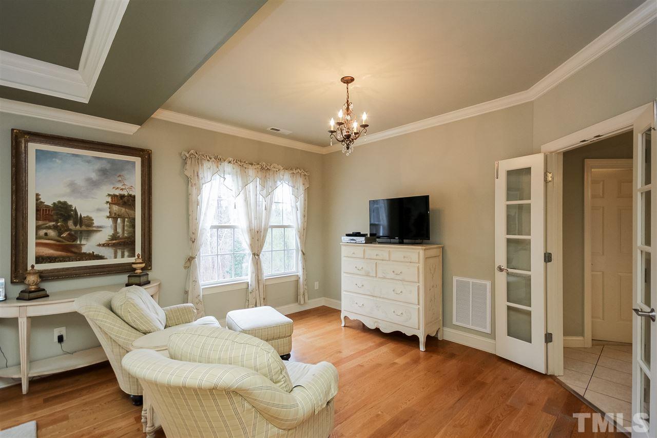 3205 Mossy Ridge Court Raleigh, NC 27613 - Photo 11 of 25