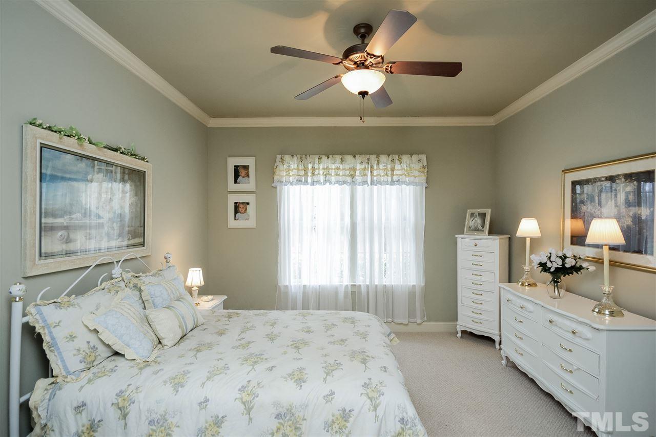 3205 Mossy Ridge Court Raleigh, NC 27613 - Photo 7 of 25