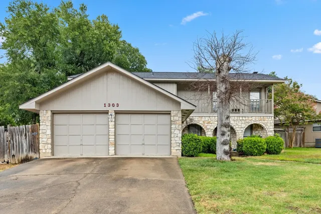 $430,000 | 1303 Creekview Drive, Round Rock, TX 78681